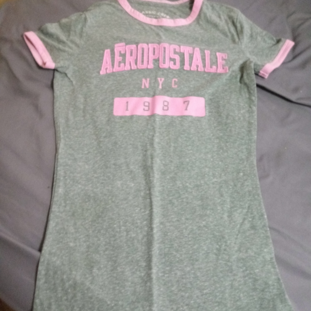 Aeropostale tee